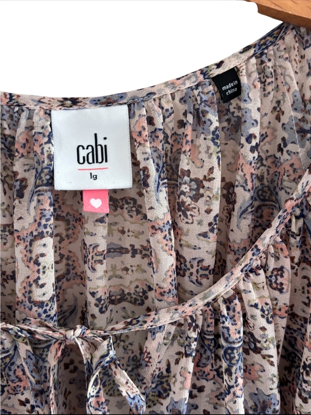 CABI #5028 Pink Sienna Floral Balloon Sleeve Peasant Blouse L Cottagecore - Picture 3 of 6